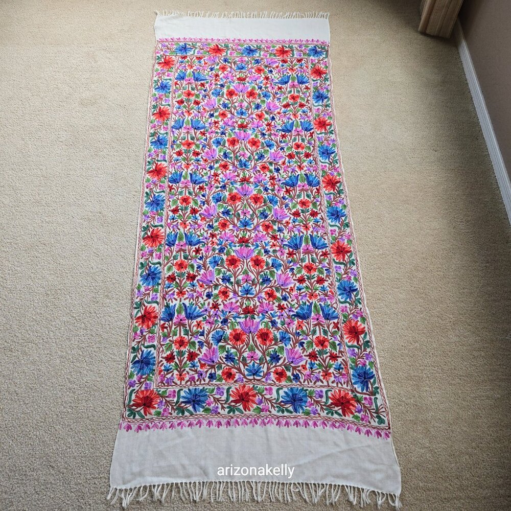 Wool Scarf With Colorful Chain Stitch Embroidery Flowers Vines - Picture 16 of 16